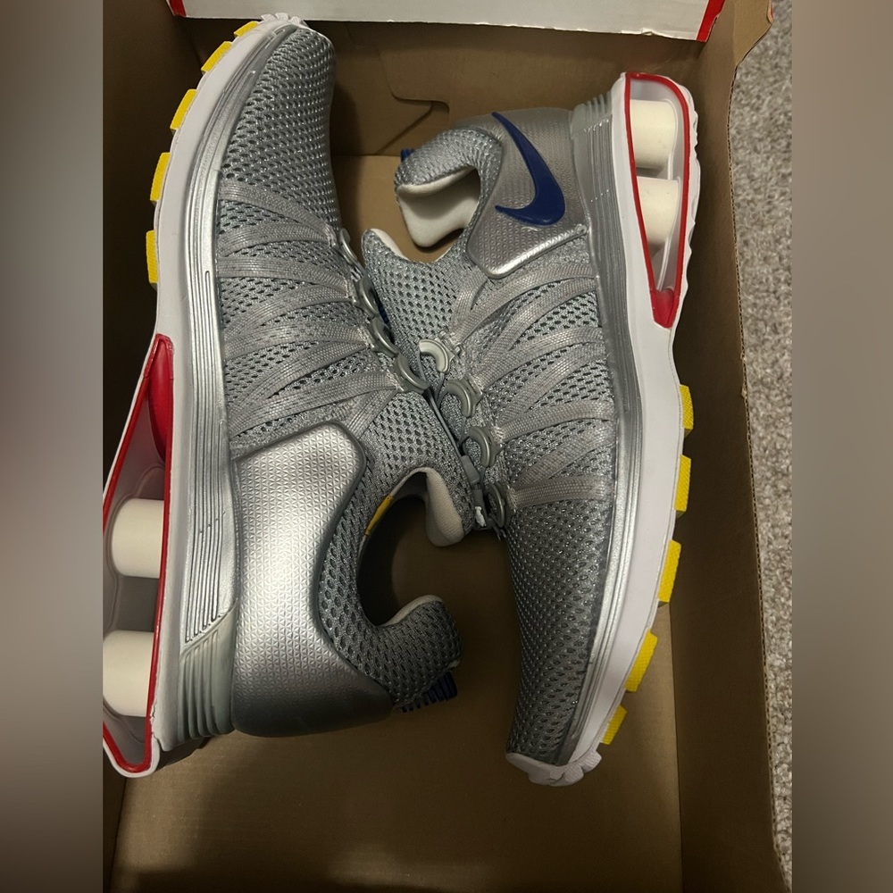 Men’s Nike Shox Gravity